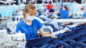 服装和纺织行业在经历了动荡的一年后寻求新的增长