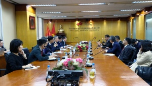 国投总经理会见阿曼投资局