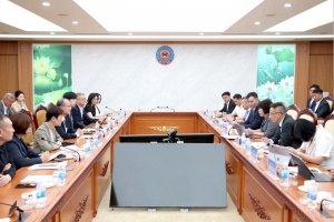 越南欢迎中国投资者投资金融中心