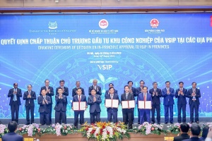 越南与新加坡深化智能可持续工业园区合作