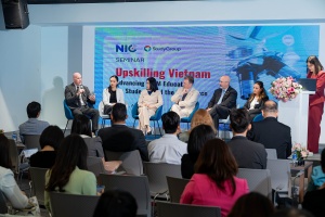 推进STEM教育:为高科技产业开发人力资源