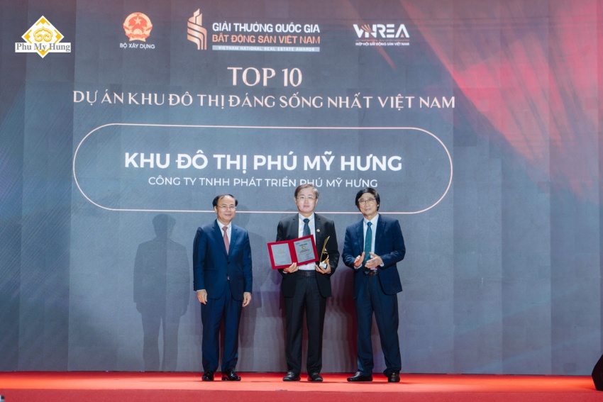 Phu My Hung 荣获两项著名的房地产奖项