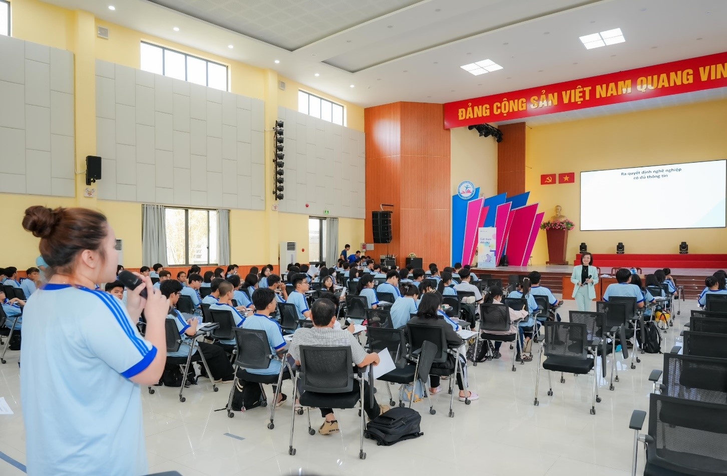 新韩生命通过职业计划为年轻一代赋能