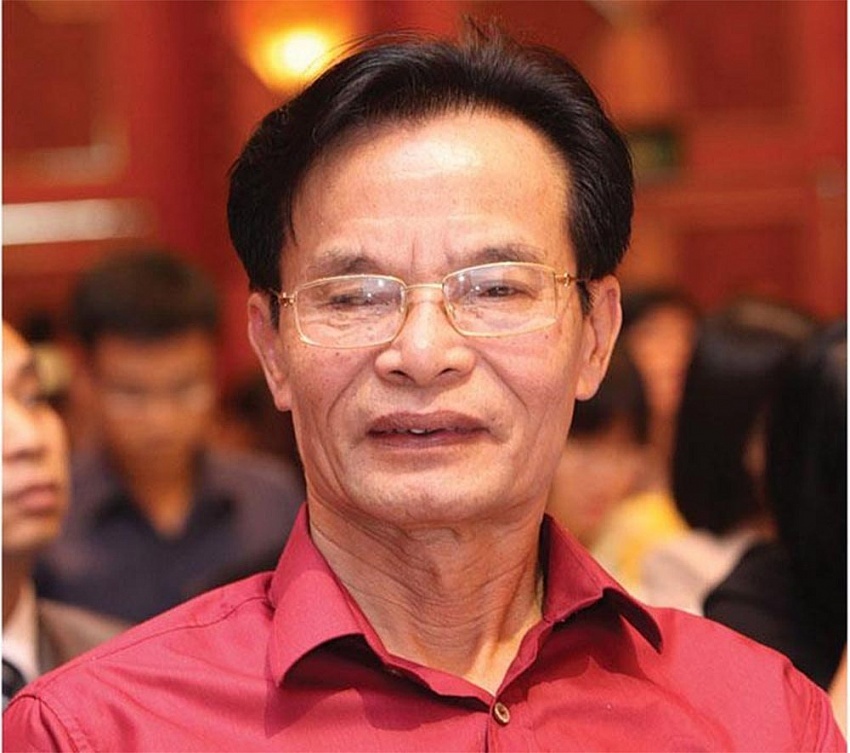经济学家警告信贷快速增长可能给流动性和利率带来压力