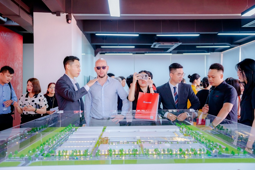 与 KTG Industrial 共建繁荣社区