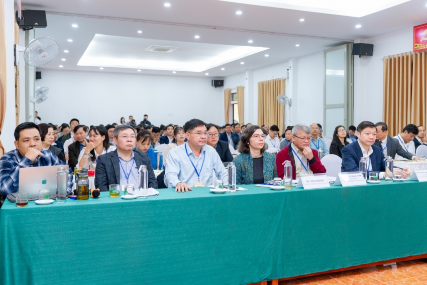 200人参加2025年特用与防护林经营年会