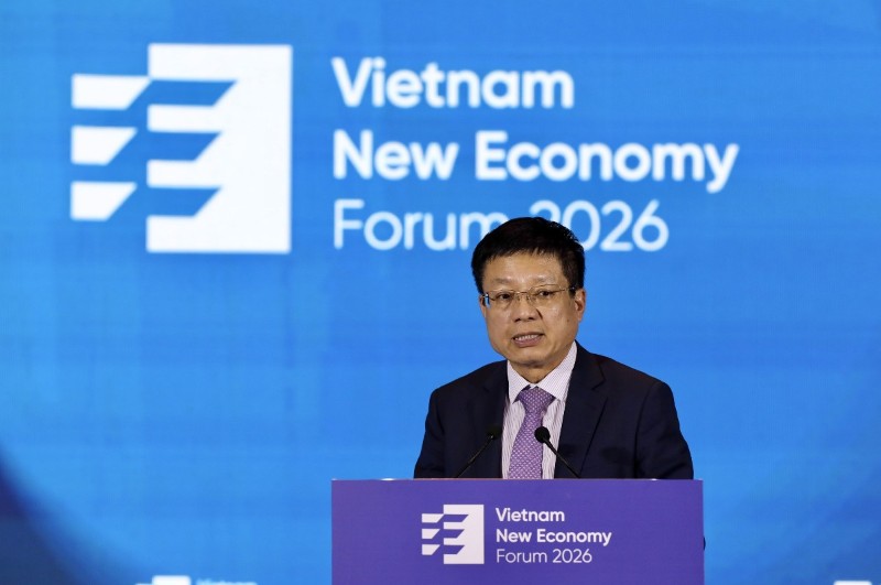 越南工商会 (VCCI) 会长Ho Sy Hung于 10 月 3 日在 2026 年越南新经济论坛 (VNEF 2026) 上发表讲话。(照片:Viet Dung/VnEconomy)