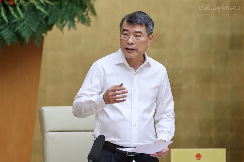 越南政府总理黎明雄主持会议。 (照片:chinhphu.vn)