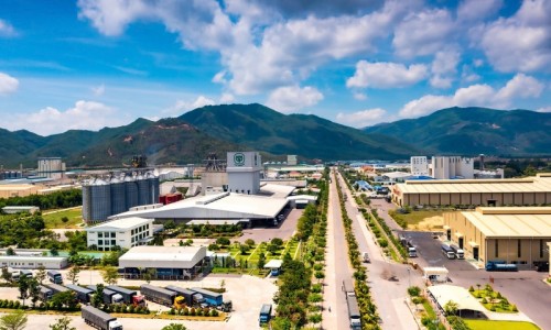 Trung Hiệp – IC