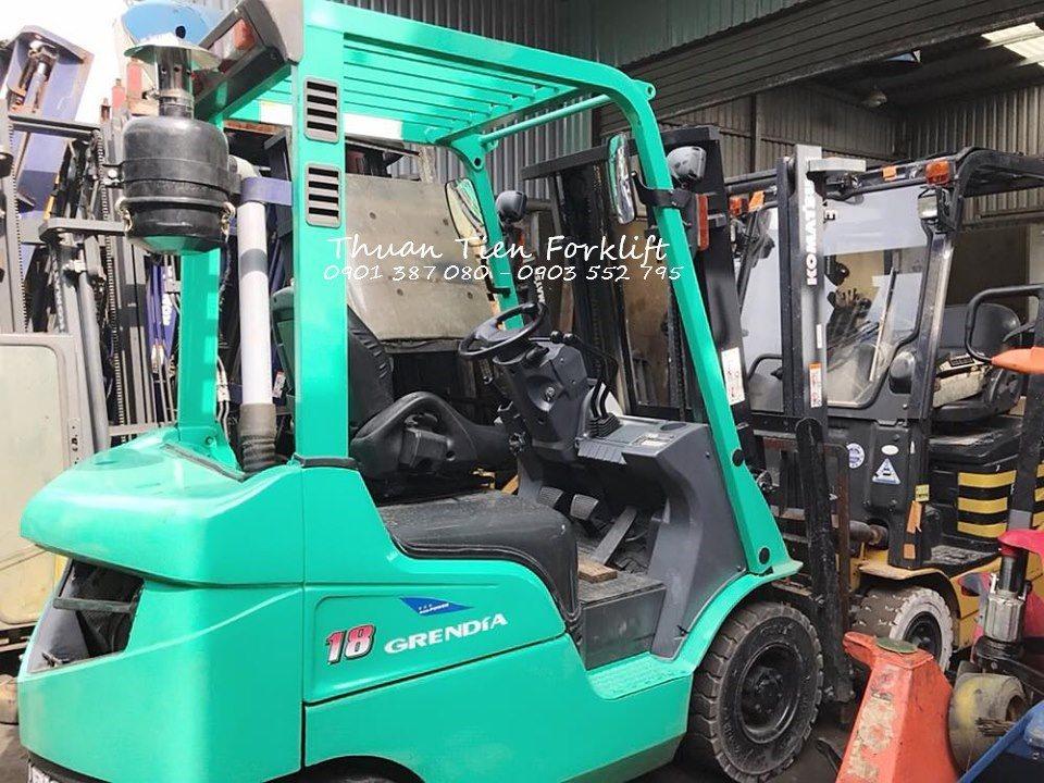 Xe nâng dầu