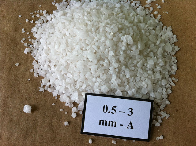 Thạch anh 0.5-3mm