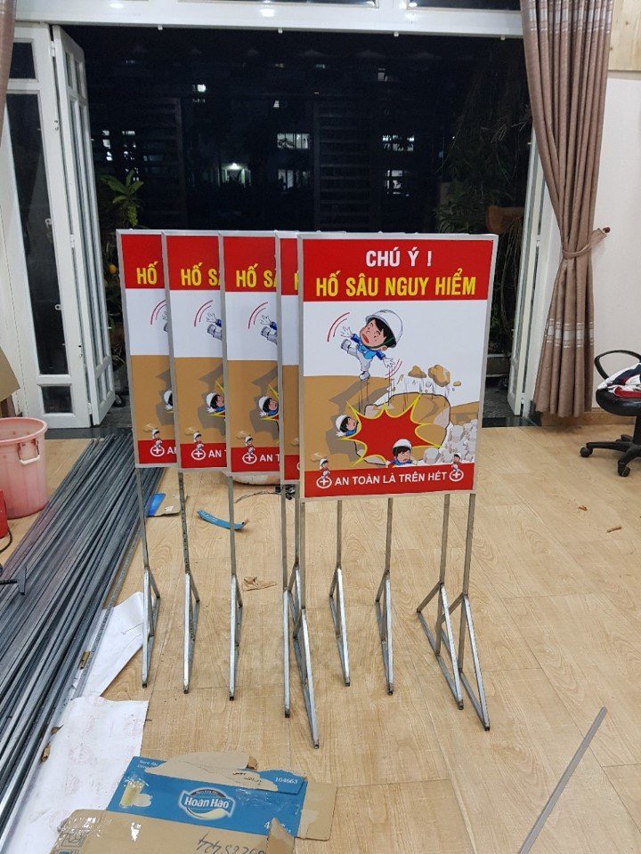 Dịch vụ quản lí, giám sát