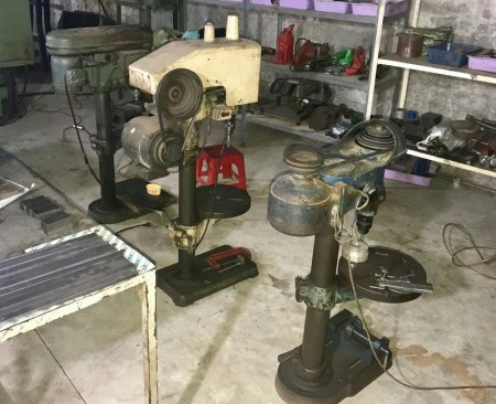 Máy móc nhà xưởng