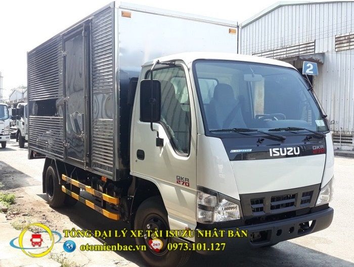 Xe tải nhỏ ISUZU thùng kín nhập khẩu Nhật Bản