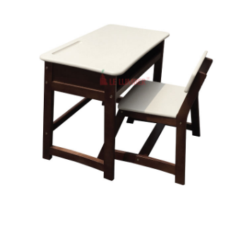 Bàn ghế trẻ em