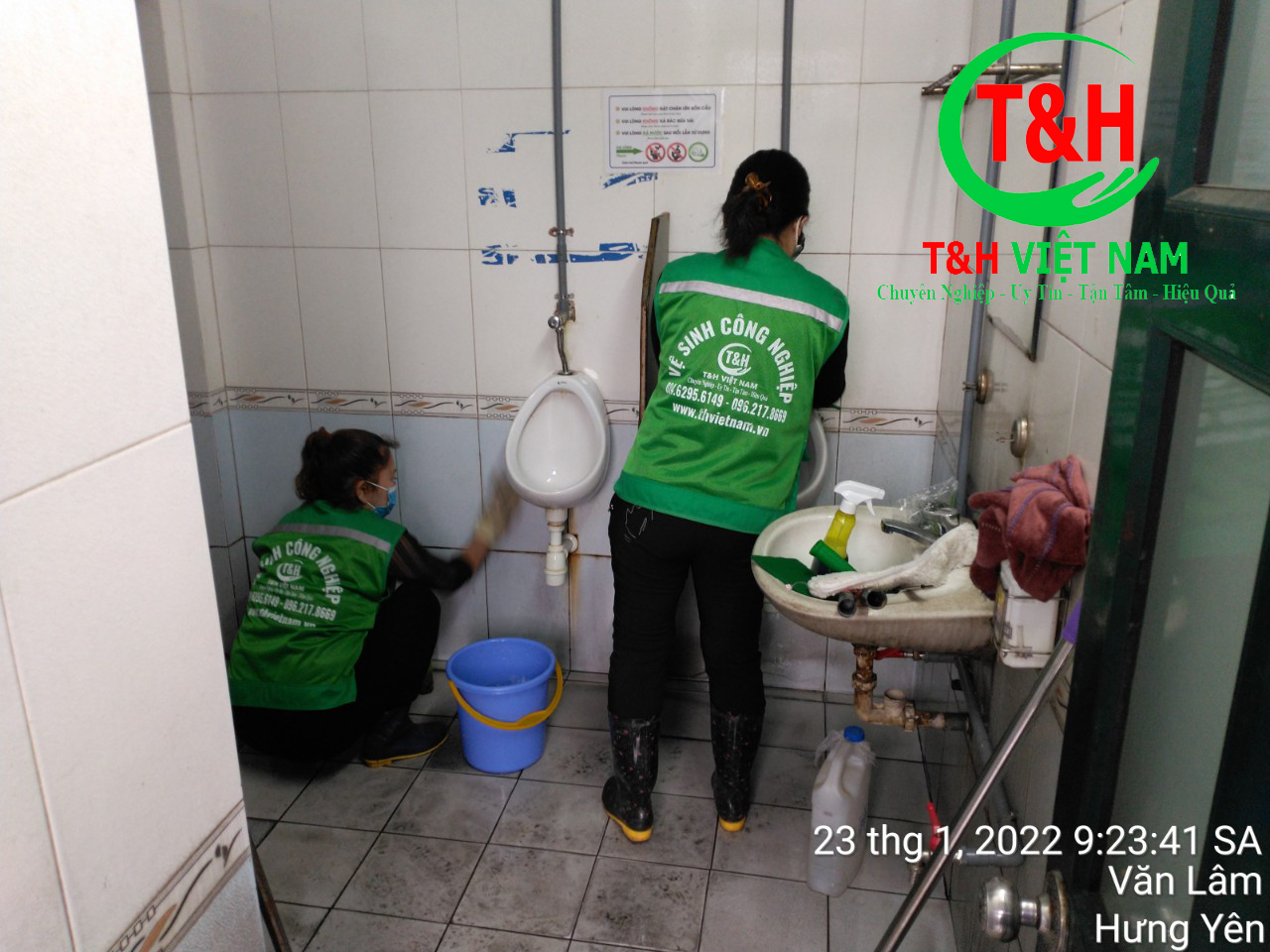 Vệ sinh công trình sau xây dựng