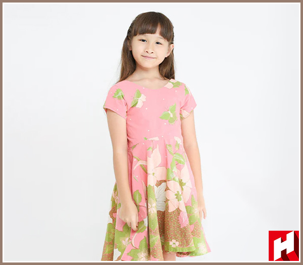 Váy trẻ em