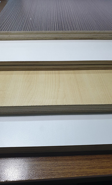 Ván ép phủ melamine