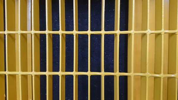 Tấm sàn grating