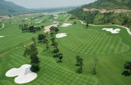 Thiết kế thi công cảnh quan sân golf