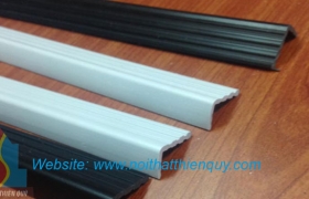 Nẹp chống trượt cầu thang