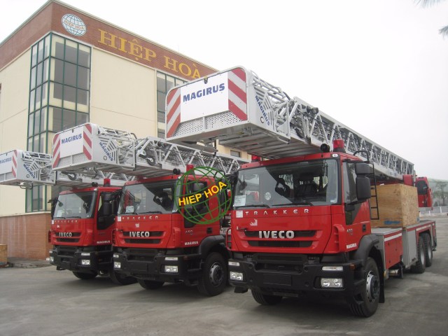 Xe thang cứu hỏa
