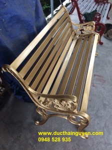 Ghế gang đúc