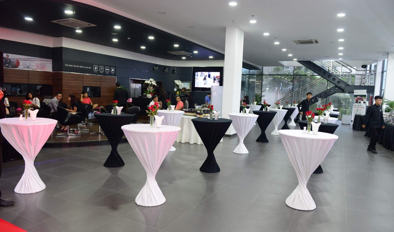 Tổ chức lễ khai trương