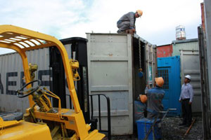 Sửa chữa container