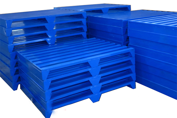 Pallet nhựa cũ 2 hướng nâng