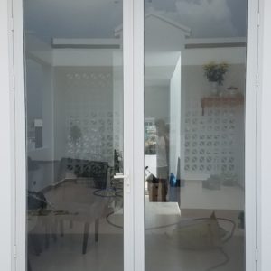 Cửa đi 2 cánh mở quay