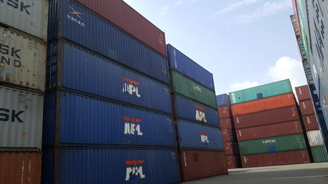 Container