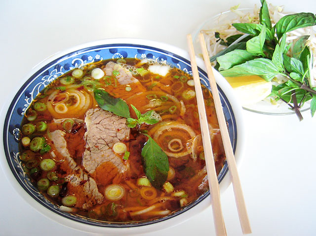 Suất ăn công nghiệp