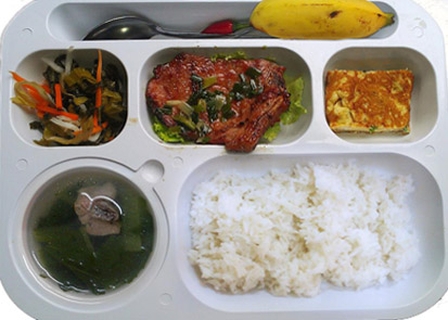 Suất ăn công nghiệp