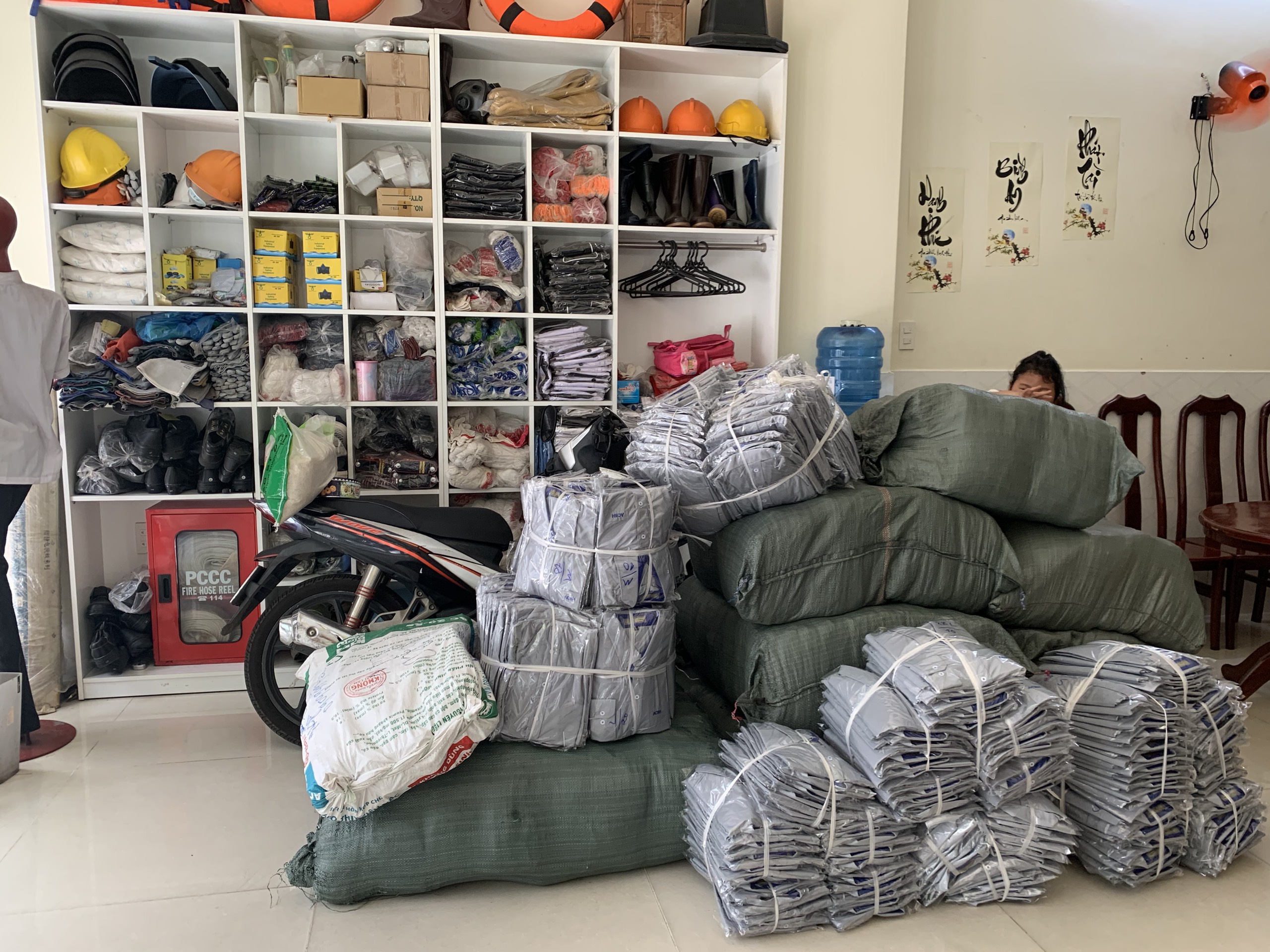 Xưởng sản xuất