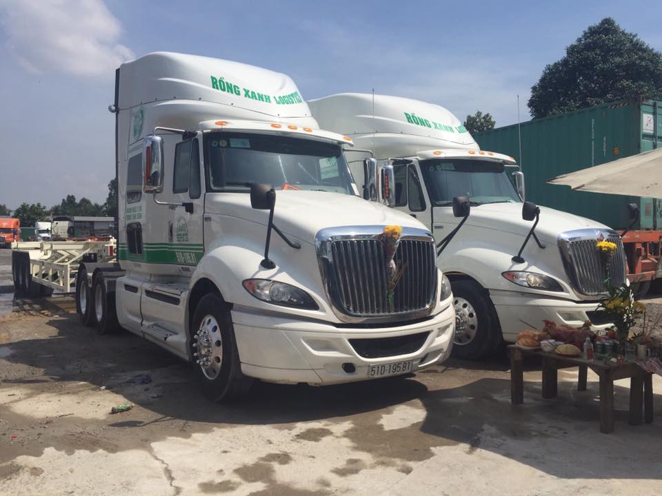 Tiếp vận Rồng Xanh