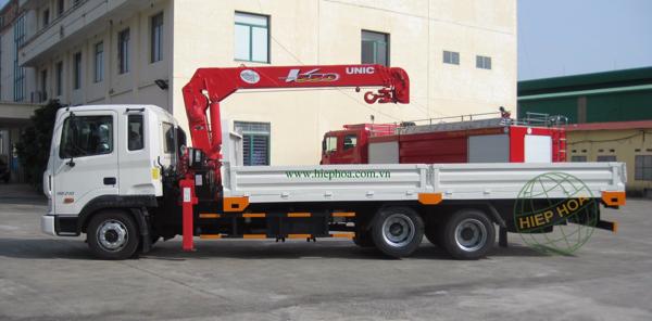 Xe tải gắn cẩu