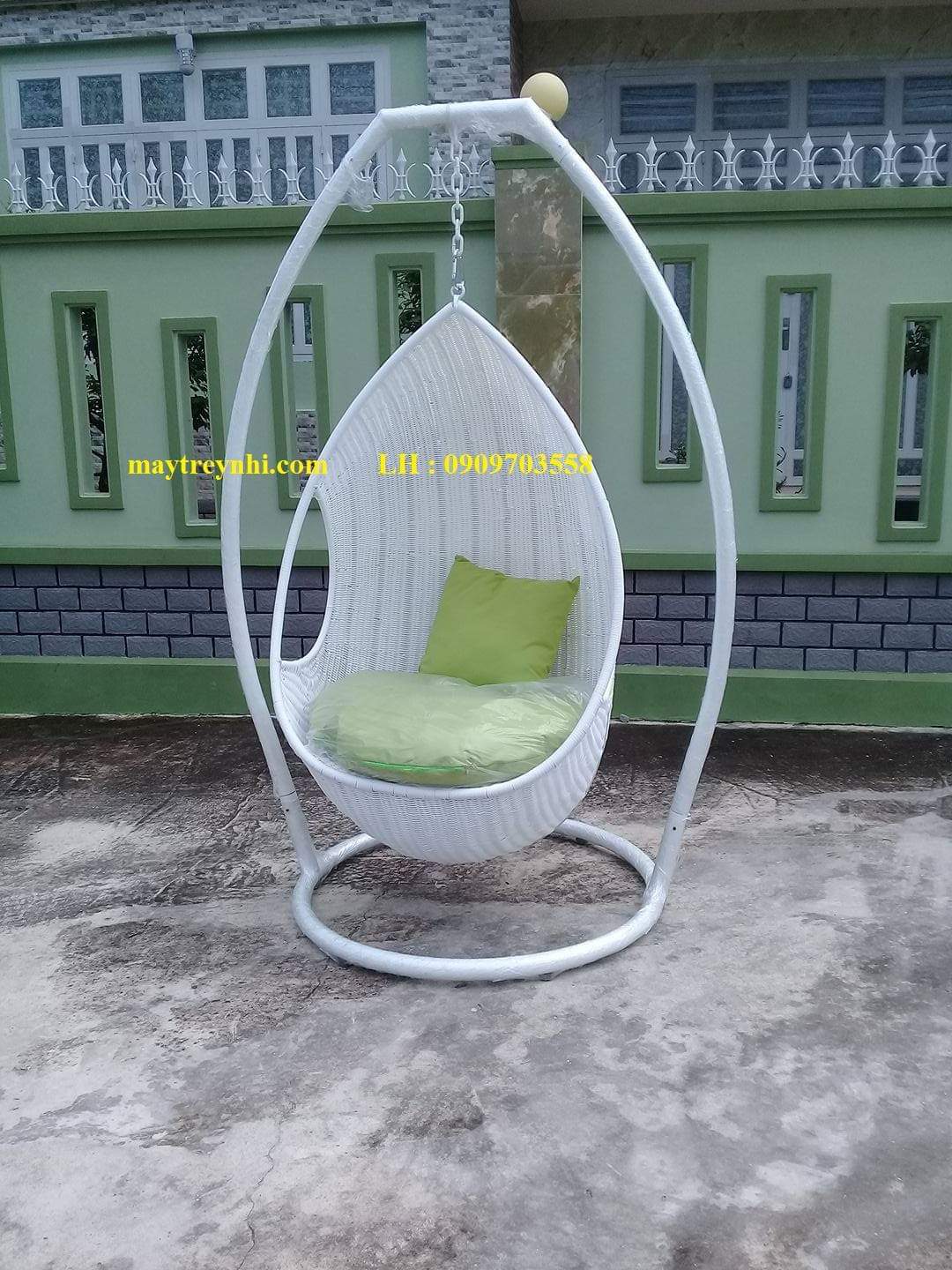 Xích đu giả mây