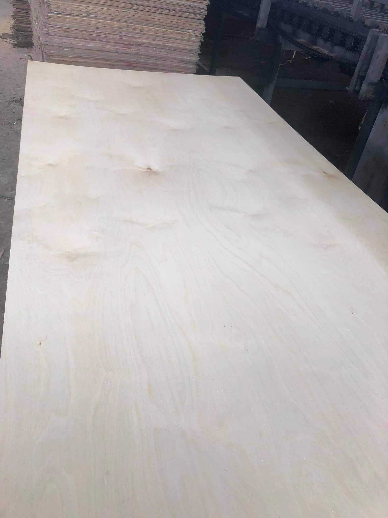 Birch DE
