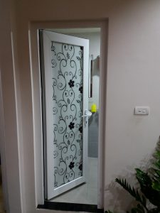 Cửa đi WC