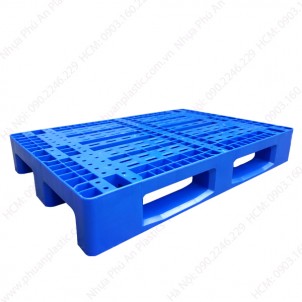 Pallet nhựa
