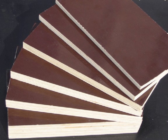 Gỗ dán xây dựng, phủ phim