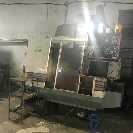 Máy phay CNC