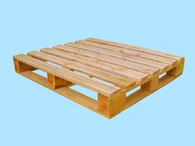Pallet gỗ 4 hướng nâng