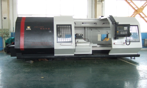 Máy tiện bàn