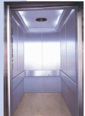 Thang máy bệnh viện