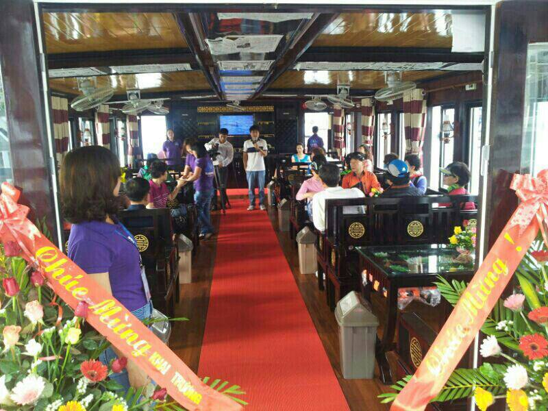 Tùng Vân Cruise