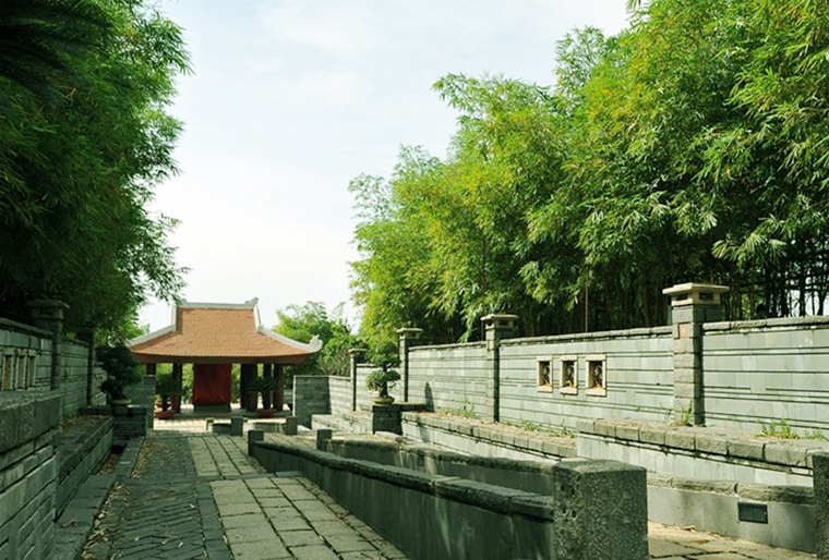 Chăm sóc vườn cảnh quan