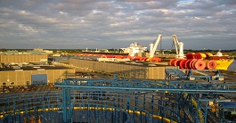 Bàn quay cuốn cáp