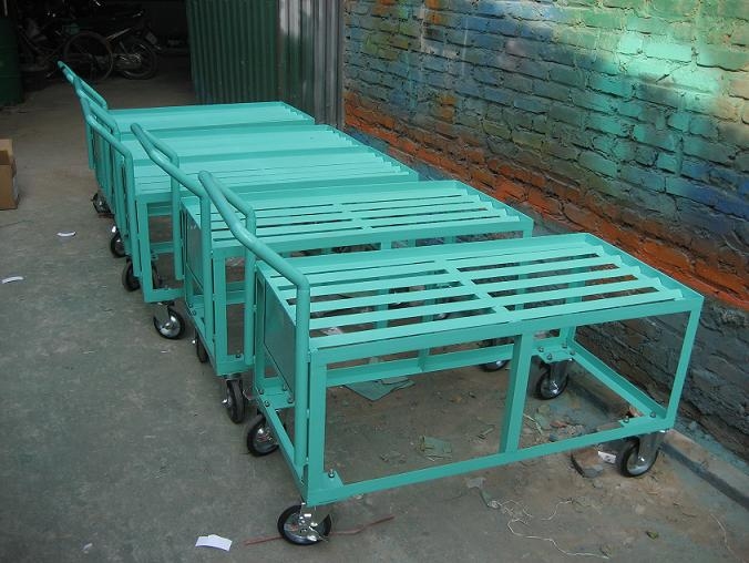 Xe đẩy hàng Pallet